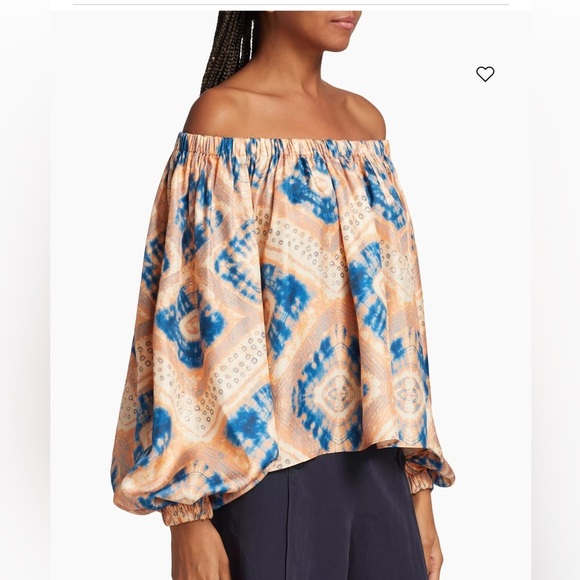 Ulla Johnson Nadya Printed Silk Off-the-Shoulder Blouse - Picture 3 of 9